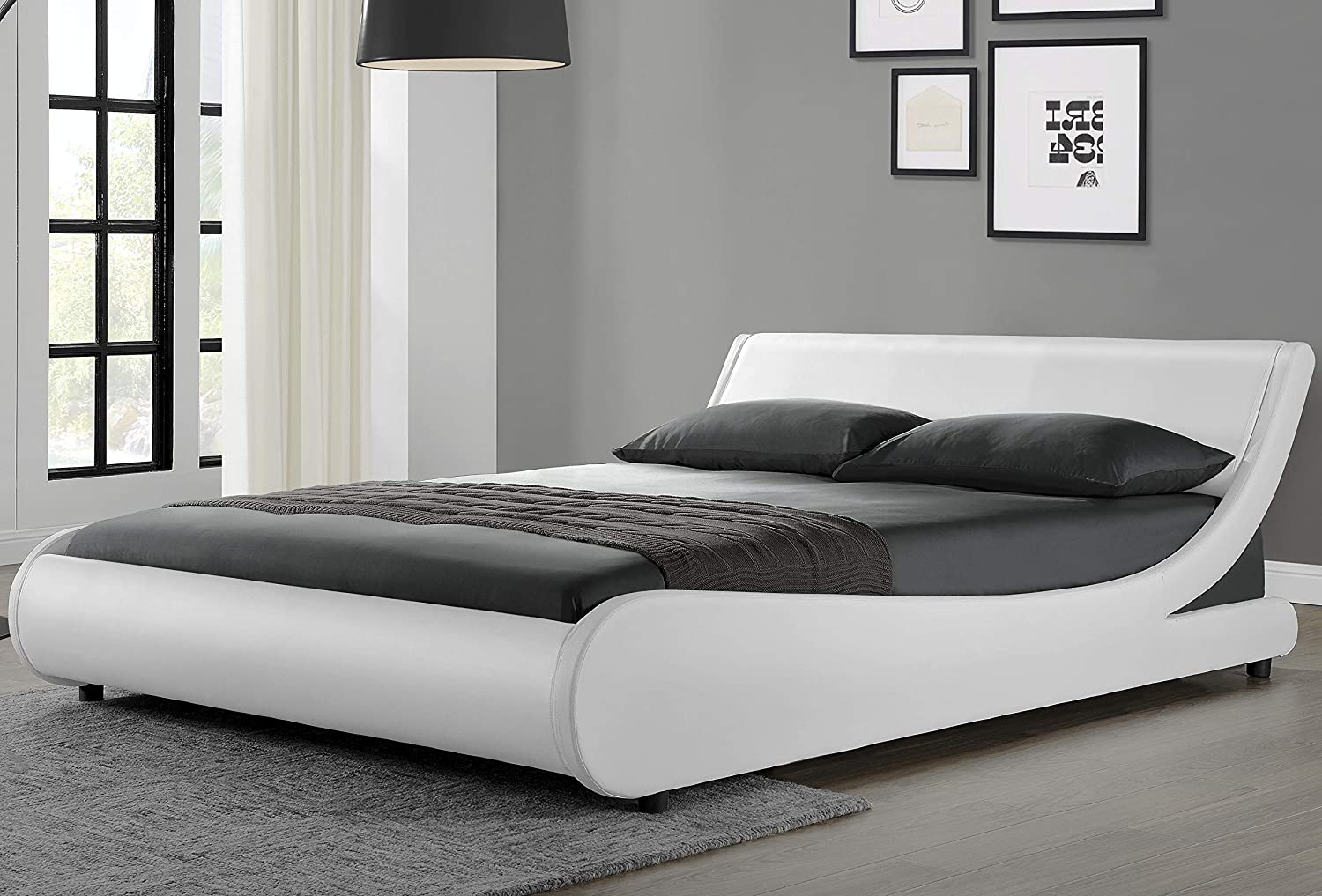platform bed with lip to hold mattress