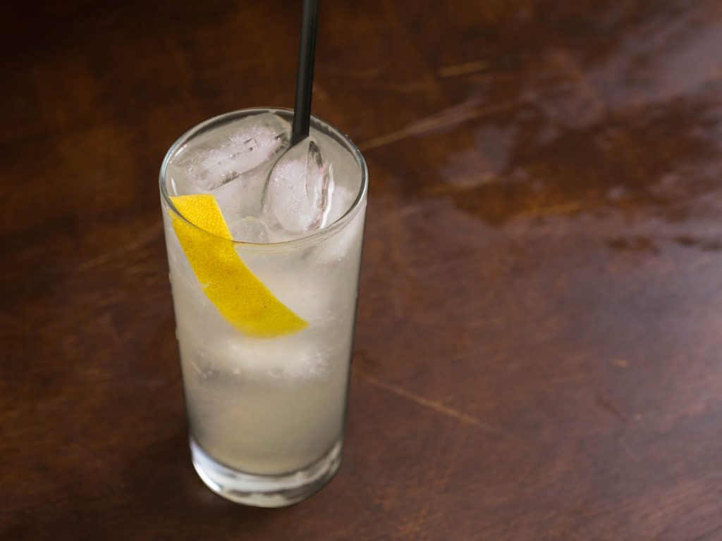 A Tom Collins cocktail
